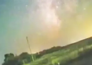 The speed of Earth's rotation is seen in 'time-lapse video'