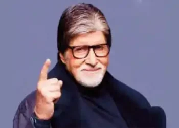 Amitabh surpassed Shahrukh and paid tax of Rs 120 crore