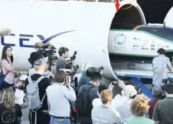 The first Hyperloop train can run between Mumbai-Pune