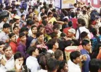 Centre's preparations for crowd management Entry to the station will be allowed only on confirmed tickets