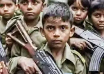 Now the Naxalites have handed over weapons to the children