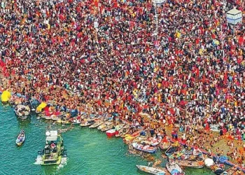 मौनी अमावस्या पर स्नानार्थियों का उमड़ा सैलाब
