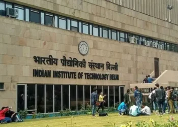 आईआईटी दिल्ली क्यूएस वर्ल्ड रैंकिंग्स 2027 में फिर अव्वल