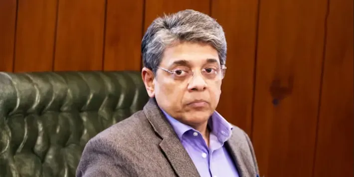 सीनियर आईपीएस महेश दीक्षित को खुफिया एजेंसी आईबी की कमान