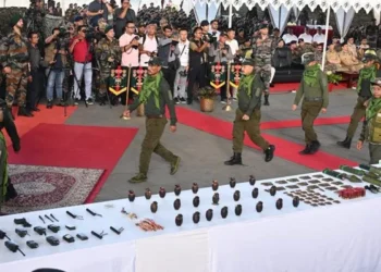 46 बंदूकें नहीं, 46 जिंदगियां लौटीं मुख्यधारा में
