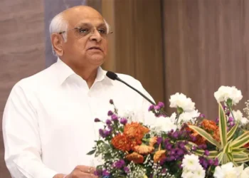 डेटा सेंटर नीति से गुजरात की डिजिटल अर्थव्यवस्था होगी मजबूत