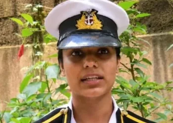 न कोचिंग-न महंगे नोट्स, एक महीने की तैयारी में मर्चेंट नेवी अफसर बनीं तन्वी