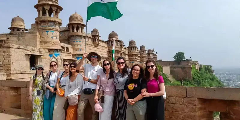India Tourism Industry: 2025 में 263.6 अरब डॉलर पहुंचा भारत का पर्यटन और आतिथ्य क्षेत्र