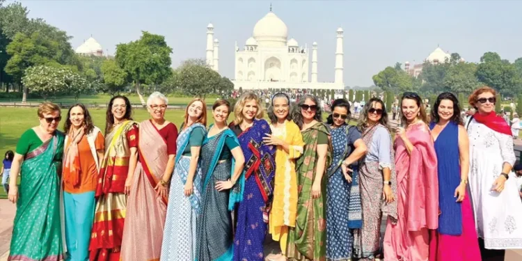 India Tourism Industry: 2025 में 263.6 अरब डॉलर पहुंचा भारत का पर्यटन और आतिथ्य क्षेत्र