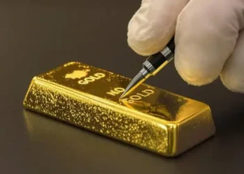 सोना 4,550 डॉलर के पार, चांदी भी 67 डॉलर के ऊपर