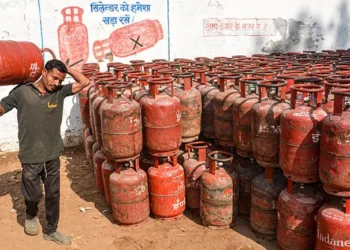 LPG Production Target: सरकार ने 21 कंपनियों के लिए तय किया 63,810 टन प्रतिदिन का लक्ष्य