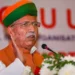 सुप्रीम कोर्ट में 10000 मामले 10 साल से और हाई कोर्ट में 80000 केस 30 साल से लंबित