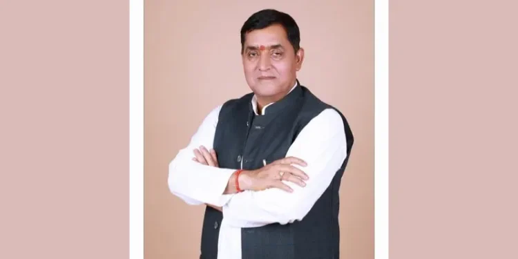 बंग विभूषण सम्मान वापस: पश्चिम बंगाल सरकार ने सांसद अनंत महाराज से लिया पुरस्कार