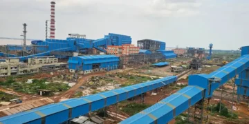 नगरनार, छत्तीसगढ़ में एनएमडीसी के नए पेलेट संयंत्र से पहला उत्पादन, 27 सितंबर। श्रेय : फोटो : पीआईबी।