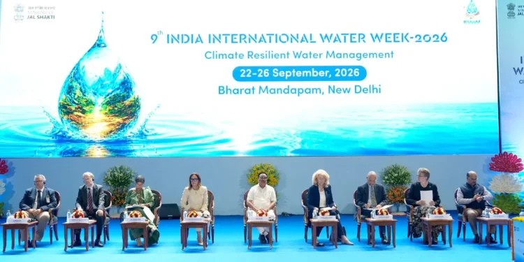 भारत मंडपम, नई दिल्ली में 9वें भारत अंतरराष्ट्रीय जल सप्ताह का उद्घाटन करते उपराष्ट्रपति सी. पी. राधाकृष्णन, 22 सितंबर 2026। श्रेय : पीआईबी।