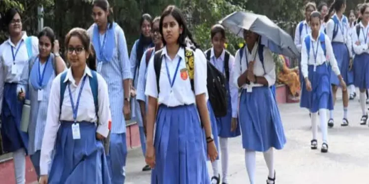 डेंगू की वजह से बदलेगा बंगाल के स्कूलों का ड्रेस कोड