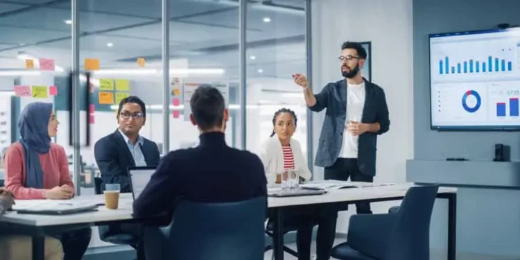 20-30 हजार सैलरी हाइक के लिए नौकरी बदलना