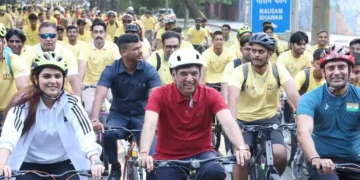 सूरत में ‘फिट इंडिया संडेज ऑन साइकिल’ का आयोजन