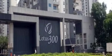 'लोटस 300' खरीदारों को मिला पूर्ण अधिकार