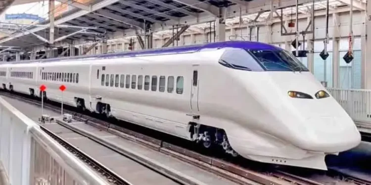 मुंबई अहमदाबाद बुलेट ट्रेन 2027