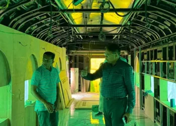 गांधीधाम रेल कोच रेस्टोरेंट