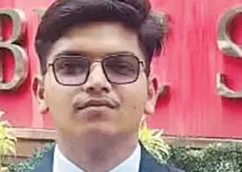गरीब समझकर शादी में नहीं बुलाया, अपमान बना जज्बा