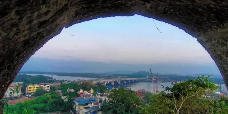 बेलापुर में भूमि के दाम आसमान पर