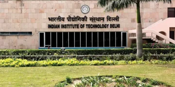 आईआईआई के छात्रों को मिलेगी एक लाख तक कैशलेस उपचार की सुविधा