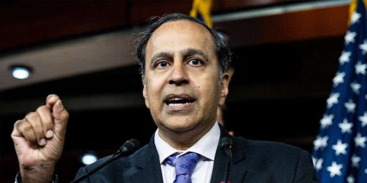 आग्रह : अमेरिकी संसद में भी स्मित मच्छार का सम्मान हो