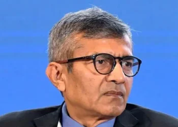 रक्षा सचिव राजेश कुमार सिंह का कार्यकाल एक साल बढ़ा