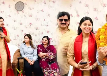 सामिया बनीं पायलट, मड़ियाहूं का नाम रोशन किया