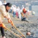 यमुना को स्वच्छ बनाने के लिए दिल्ली के 70 घाटों पर उतरे हजारों लोग
